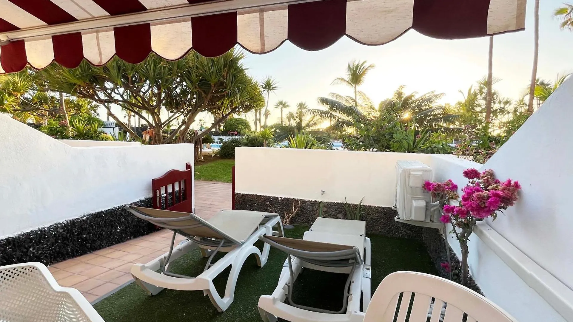Prime Garden-View Studios Arona  Hiszpania