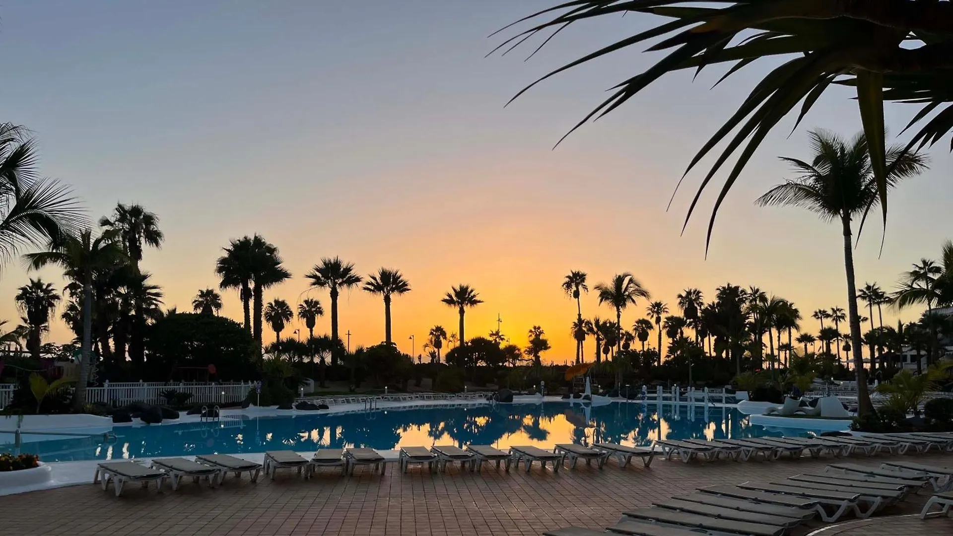 Apartament Prime Garden-View Studios Arona